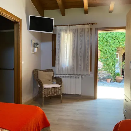 Casa Rural Santa Marina Portomarin Exterior photo